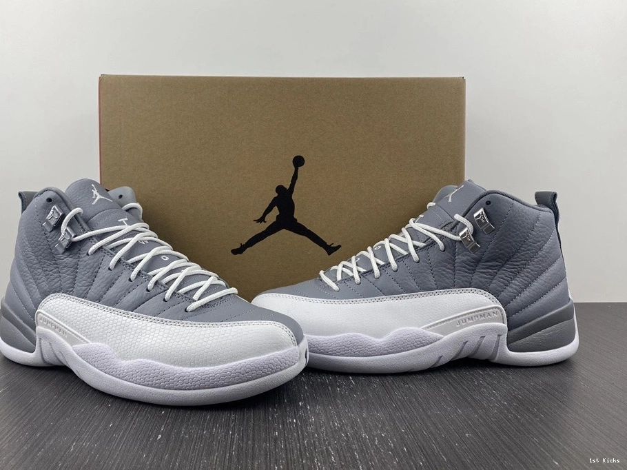 Stealth Jordan - 12 CT8013-015 Retro 0102